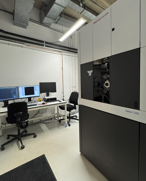 File:Tool Philips TEM.jpg